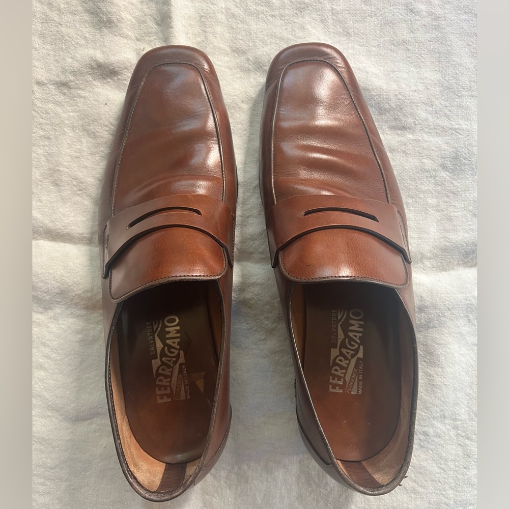 Salvatore Ferragamo Loafers - Picture 2 of 8